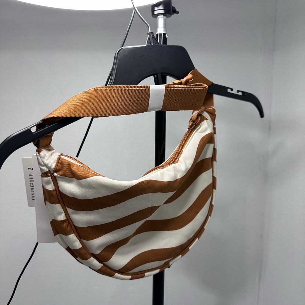 Uniqlo Khaki Round Mini Shoulder Bag - Picture 3 of 4